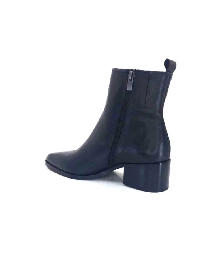 Ivoire 20706 Cuir Black