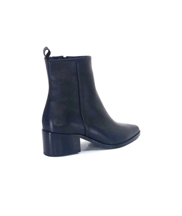 Ivoire 20706 Cuir Black