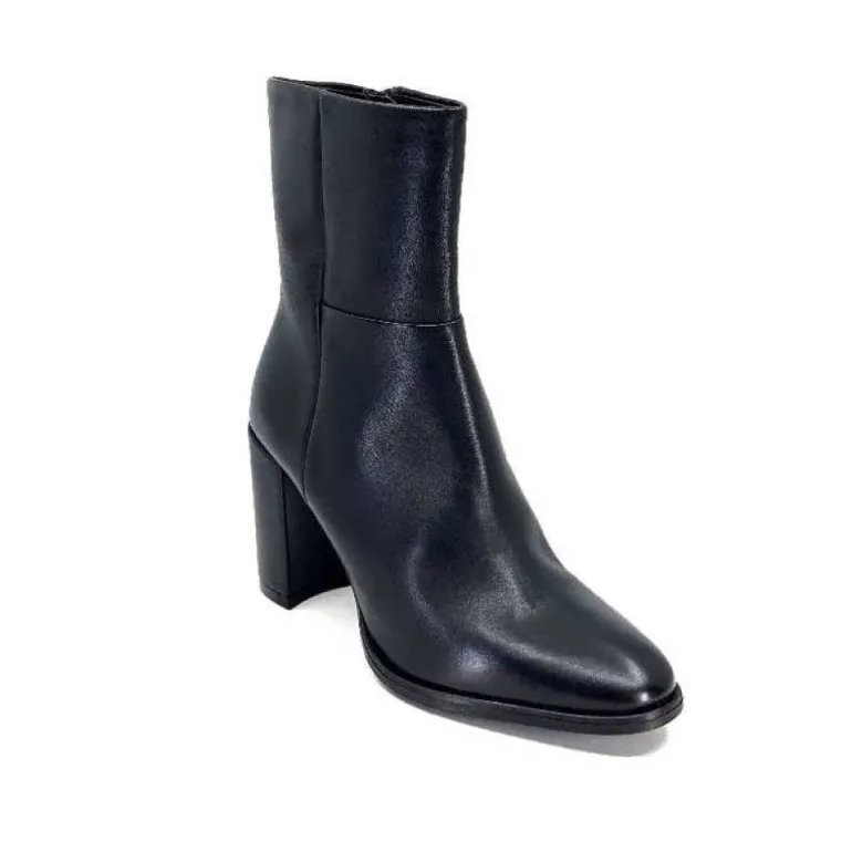 Ivoire 52324 Cuir Noir