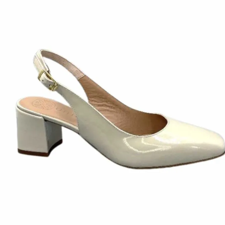 Unisa Lauri Cuir Vernis Creme