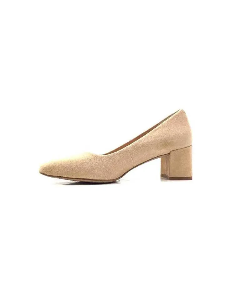 Unisa Lesat Daim Beige
